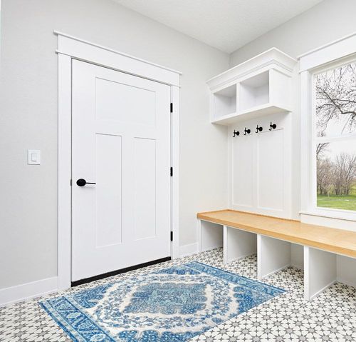 JONATHAN Y BMF106B-4 Bohemian Flair Boho Vintage Medallion Cream/Blue 4 ft. x 6 ft. Area-Rug, Vintage, Easy-Cleaning, for Bedroom, Kitchen, Living Room, Non Shedding in White Modern Entryway