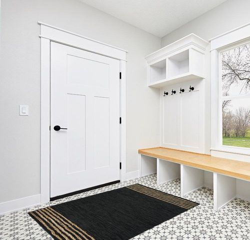 GRUHUM Jute Area Rug 4x6 ft- Natural Fibre Black Rectangular Leather Handwoven Boho Farmhouse Soft Braided Rustic Vintage Eco Friendly Rug -Indoor Livingroom Kitchen Hallways Enterways 4x6 ft in White Modern Entryway