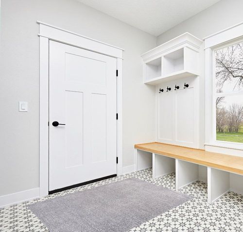 JONATHAN Y SEU100A-4 Haze Solid Low-Pile Indoor Area-Rug Casual Contemporary Solid Traditional Easy-Cleaning Bedroom Kitchen Living Room Non Shedding, 4 ft x 6 ft, Grey in White Modern Entryway