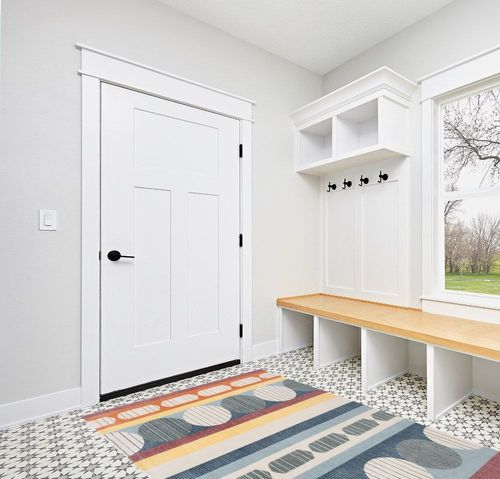 SAFAVIEH Orwell Collection Area Rug - 5'3" x 7'7", Blue & Yellow, Mid-Century Modern Design, Non-Shedding & Easy Care, Ideal for High Traffic Areas in Living Room, Bedroom (ORW367M) in White Modern Entryway