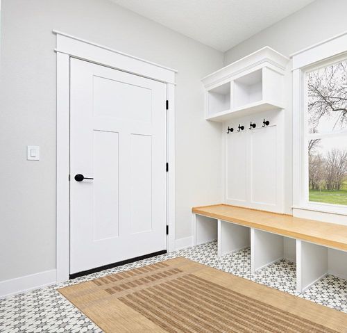 nuLOOM Lila Modern Striped Indoor/Outdoor Area Rug, 5x8, Beige in White Modern Entryway