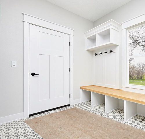 Mohawk Home 5' x 8' Non Slip Rug Pad Gripper 1/4 Thick Dual Surface Felt + Rubber Gripper - Safe for All Floors in White Modern Entryway