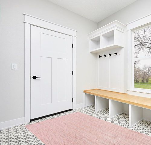 nuLOOM Rigo Hand Woven Farmhouse Jute Area Rug, 5x8, Pink in White Modern Entryway
