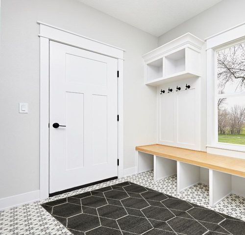 Unique Loom Trellis Frieze Collection Area Rug - Geometric (5' 1" x 8', Dark Gray/ Ivory) in White Modern Entryway
