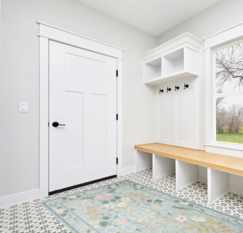 Loloi Rifle Paper Co. x Cotswolds Sky 5'-0" x 7'-6" Area Rug in White Modern Entryway
