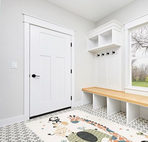 SAFAVIEH Carousel Kids Collection Area Rug - 5'3" x 7'6", Ivory, Animal Design, Non-Shedding & Easy Care, Ideal for High Traffic Areas for Boys & Girls in Playroom, Nursery, Bedroom (CRK120A) in White Modern Entryway
