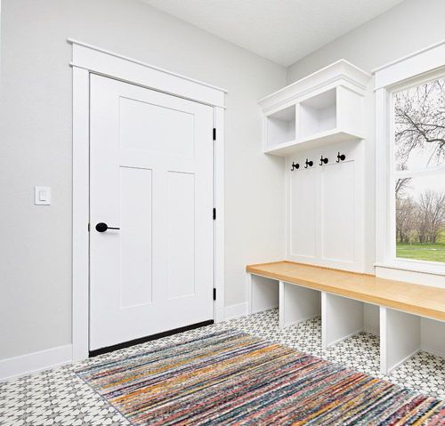Unique Loom Gemstone Collection Area Rug - Topaz (5' 3" x 7' 9" Rectangle, Multi/ Blue) in White Modern Entryway
