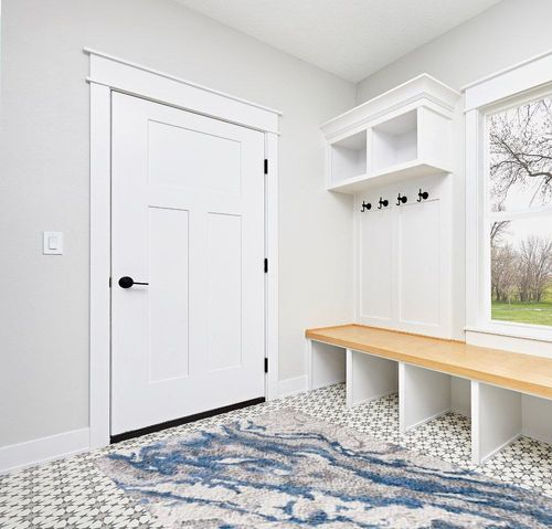SAFAVIEH Horizon Shag Collection Area Rug - 5'3" x 7'7", Grey & Blue, Modern Abstract Design, Non-Shedding & Easy Care, 2-inch Thick Ideal for High Traffic Areas in Living Room, Bedroom (HZN890G) in White Modern Entryway