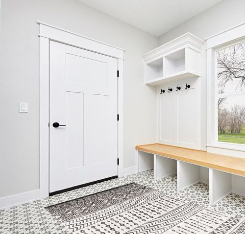 Art&Tuft Area Rug Black in White Modern Entryway