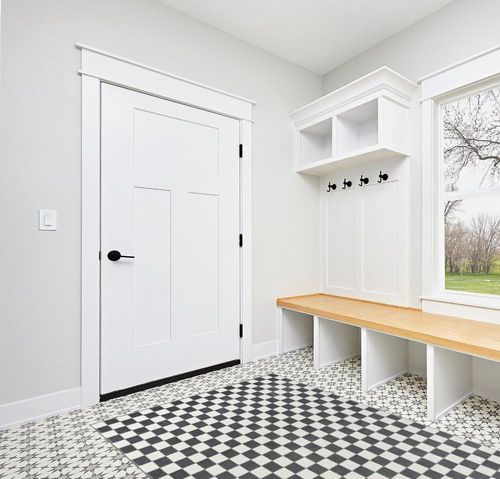 LUXE WEAVERS Checkered Modern Geometric Gray 5x7 Area Rug Non-Shedding Living Room Carpet in White Modern Entryway