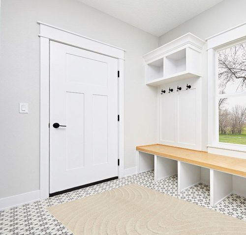 LUXE WEAVERS Modern Geometric Wave Cream 5x7 Area Rug in White Modern Entryway