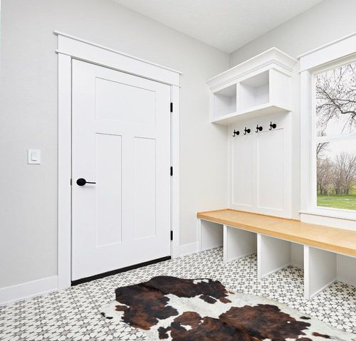 Tricolor Cowhide Rug Classic Brown, Black and White Color Mix, Natural Leather Hide, Area Rug (5x7 ft) in White Modern Entryway