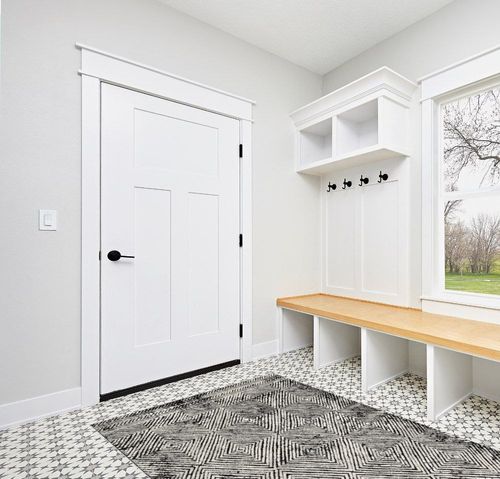 Hauteloom Dillingham Living Room, Bedroom Area Rug - Bohemian/Global - Black,Light Gray,White - 5'3" x 7'3" in White Modern Entryway