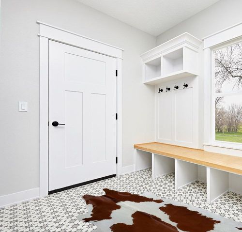 A-STAR Brown & White Cowhide Leather Rug Natural Premium Cow Skin Hide Hair on Area Rug for Living Room Décor 5ft x 7ft (152 CM X 213 CM) XX-Large in White Modern Entryway