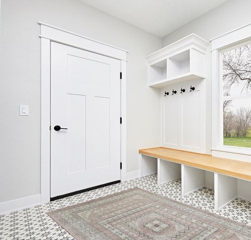 Rugs America Harper HY40A Carnation Transitional Vintage Area Rug, 5'x7' in White Modern Entryway