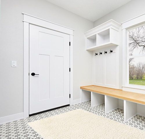 Mark&Day Area Rugs, 5x7 Abraham Modern Shag Cream Area Rug, Beige Carpet for Living Room, Bedroom or Kitchen (5'3" x 7') in White Modern Entryway