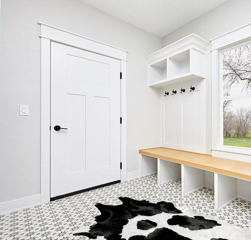 A-STAR Black and White Cowhide Area Rug Premium Quality Natural Cow Skin Leather Rug for Living Room Décor 5ft x 6ft (60Inch x 72Inch, 152.4CM x 182.88CM) X-Large in White Modern Entryway