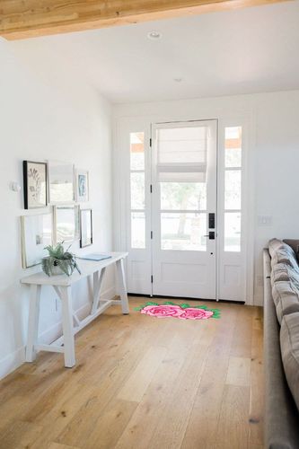 Pink Rose Bathroom Rugs Cute Flower Shaped Bath Mat Green Leaf Decor Bath Rug Non Slip Floor Door Carpet Microfiber Bathmat Absorbent Washable Bathtub Mats for Shower Tub for Bathroom 25.6" x 25.6'' in White Scandinavian Entryway