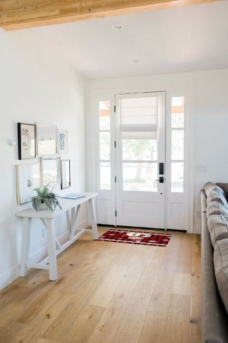 Area Rug 2x3 Feet, Snowflake Christmas Snowman Christmas Rug, Rugs for Living Room Decor Bedroom Decor Kids Room, Non-Slip Living Room Rugs, Comrft Carpet Washable Rug in White Scandinavian Entryway