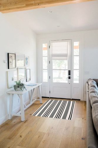 Black and White Outdoor Rug 3'x 5' Front Porch Rug Cotton Hand-Woven Striped Rug Machine Washable Indoor/Outdoor Rug Front Door Floor Mat for Farmhouse/Porch/Living Room/Entryway/Laundry Room in White Scandinavian Entryway