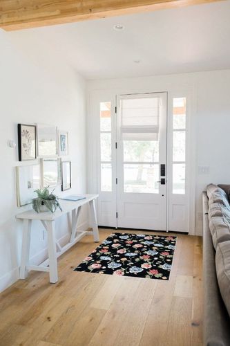 SAFAVIEH Chelsea Collection Area Rug - 3' x 5', Black & Red, Handmade French Country Wool, Floral Design, Ideal for Living Room, Bedroom, Dining (HK220Z-3) in White Scandinavian Entryway