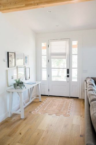 Chouhan Rugs Area Rug Natural Jute Hand Braided Rug White Scalloped Runner in White Scandinavian Entryway