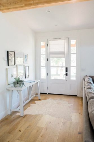 Loloi II Bryce Collection BZ-08 Ivory/Champagne 3'-10" x 5' Accent Rug in White Scandinavian Entryway