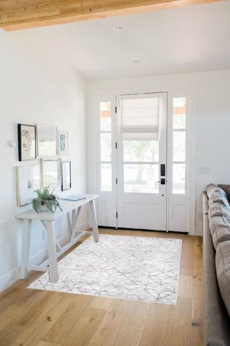 nuLOOM Regan Modern Geometric Machine Washable Area Rug, 4x6, Light Grey in White Scandinavian Entryway