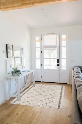 JONATHAN Y MOH203B-4 Zaina Moroccan Beni Souk Indoor Farmhouse Area-Rug Bohemian Minimalistic Geometric Easy-Cleaning Bedroom Kitchen Living Room Non Shedding, 4 X 6, Cream,Gray in White Scandinavian Entryway
