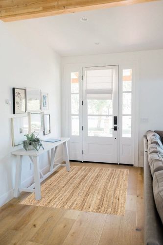 nuLOOM Rigo Hand Woven Farmhouse Jute Area Rug, 4' x 6', Natural in White Scandinavian Entryway