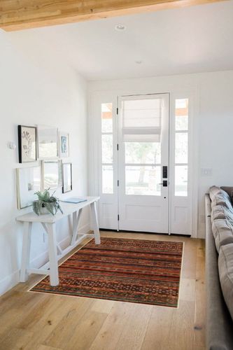 Seavish Vintage Rugs for Living Room 4x6 Red Accent Throw Rugs with Rubber Backing Soft Oriental Distressed Washable Area Rug Low-Pile Thin Foldable Floor Carpet for Dining Room Bedroom in White Scandinavian Entryway