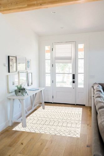 nuLOOM Moroccan Blythe Area Rug, 4' x 6', Grey/Off-white in White Scandinavian Entryway