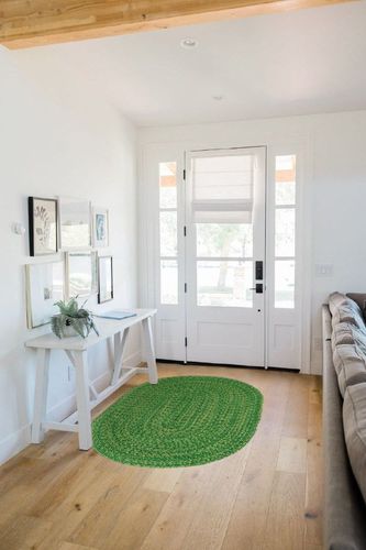 Super Area Rugs Cantebury Handmade Farmhouse Indoor/Outdoor Braided Rug Green Multicolor 4' x 6' Oval in White Scandinavian Entryway