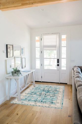 Syalife Washable Rug Vintage Area Rugs, 4'x 6' Living Room Rug with Non Slip Backing, Ultra-Thin Medallion Distressed Non-Shedding Rug, Vintage Floor Mat Indoor Rug USI001-46FG04GR in White Scandinavian Entryway
