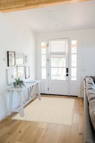 SAFAVIEH Natural Fiber Collection 4' x 6' Marble / Linen NF143B Border Sisal Area Rug in White Scandinavian Entryway