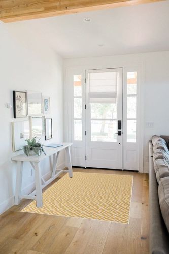 Unique Loom Outdoor Collection Area Rug - Costa Rica (4' 1' x 6' 1' Rectangle, Yellow Ivory/ Ivory) in White Scandinavian Entryway