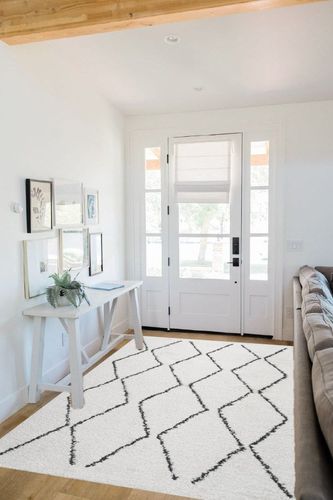 JONATHAN Y MOH405A-5 Catala Moroccan Diamond Shag Indoor Area-Rug Bohemian Geometric Modern Glam Easy-Cleaning Bedroom Kitchen Living Room Non Shedding, 5 X 8, White/Black in White Scandinavian Entryway