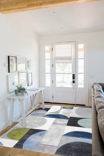SAFAVIEH Hollywood Collection Area Rug - 5'3" x 7'6", Grey & Blue, Mid-Century Modern Design, Non-Shedding & Easy Care, Ideal for High Traffic Areas in Living Room, Bedroom (HLW798F) in White Scandinavian Entryway
