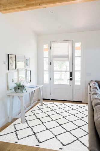 JONATHAN Y MOH410A-5 Cami Moroccan Style Diamond Shag Indoor Area-Rug Bohemian Contemporary Geometric Easy-Cleaning Bedroom Kitchen Living Room Non Shedding, 5 X 8, White/Black in White Scandinavian Entryway