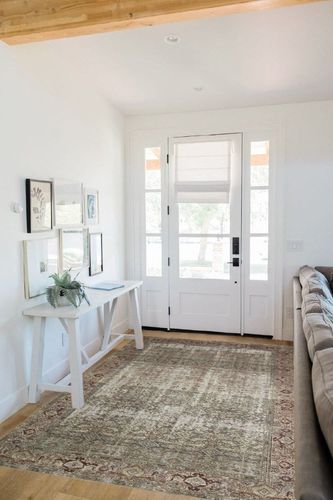 Loloi Amber Lewis x Loloi Georgie Collection GER-07 Moss/Salmon 5'-0" x 7'-6" Area Rug in White Scandinavian Entryway