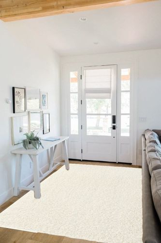 Unique Loom Solid Shag Collection Area Rug (5' 1" x 8' Rectangle, Snow White) in White Scandinavian Entryway