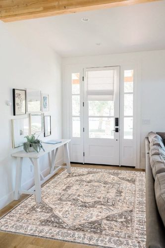 nuLOOM Brielle Machine Washable Vintage Medallion Area Rug, 5x8, Brown in White Scandinavian Entryway