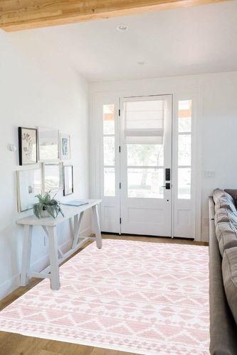 Safavieh Augustine Collection Area Rug - 5' x 7'7", Pink & Ivory, Moroccan Boho Rustic Fringe Design, Non-Shedding & Easy Care, Ideal for High Traffic Areas in Living Room, Bedroom (AGT847U) in White Scandinavian Entryway
