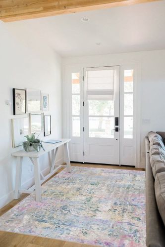 SAFAVIEH Sequoia Collection Area Rug - 5'5" x 7'6", Green & Pink, Boho Chic Design, Non-Shedding & Easy Care, Machine Washable Ideal for High Traffic Areas in Living Room, Bedroom (SEQ102Y) in White Scandinavian Entryway