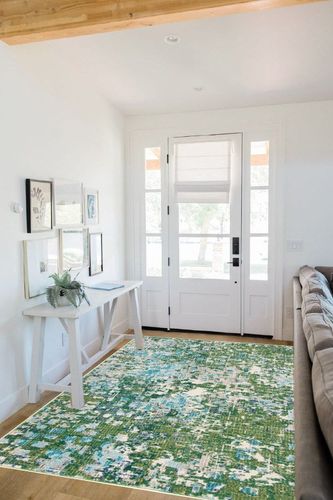 SAFAVIEH Madison Collection Area Rug - 5'3" x 7'6", Green & Turquoise, Boho Abstract Distressed Design, Non-Shedding & Easy Care, Ideal for High Traffic Areas in Living Room, Bedroom (MAD425Y) in White Scandinavian Entryway