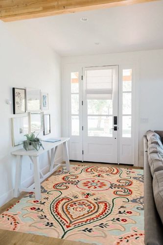 SAFAVIEH Bella Collection Area Rug - 5' x 8', Beige & Blue, Handmade Boho Wool, Ideal for High Traffic Areas in Living Room, Bedroom (BEL118B) in White Scandinavian Entryway