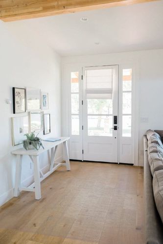 SAFAVIEH Montauk Collection Area Rug - 5' x 8', Beige & Ivory, Flat Weave Farmhouse Boho Cotton Design, Easy Care, Ideal for High Traffic Areas in Living Room, Bedroom (MTK701B) in White Scandinavian Entryway