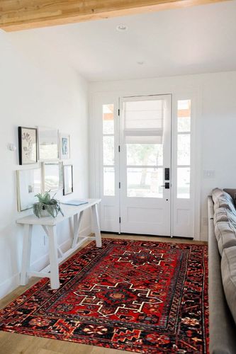 SAFAVIEH Vintage Hamadan Collection Area Rug - 5'3" x 7'6", Red & Multi, Oriental Traditional Persian Design, Non-Shedding & Easy Care, Ideal for High Traffic Areas in Living Room, Bedroom (VTH211A) in White Scandinavian Entryway