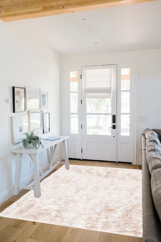 5' x 7' Ivory fluffy rug in White Scandinavian Entryway