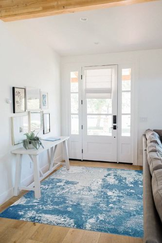 LUXE WEAVERS Abstract Blue 5x7 Area Rug in White Scandinavian Entryway